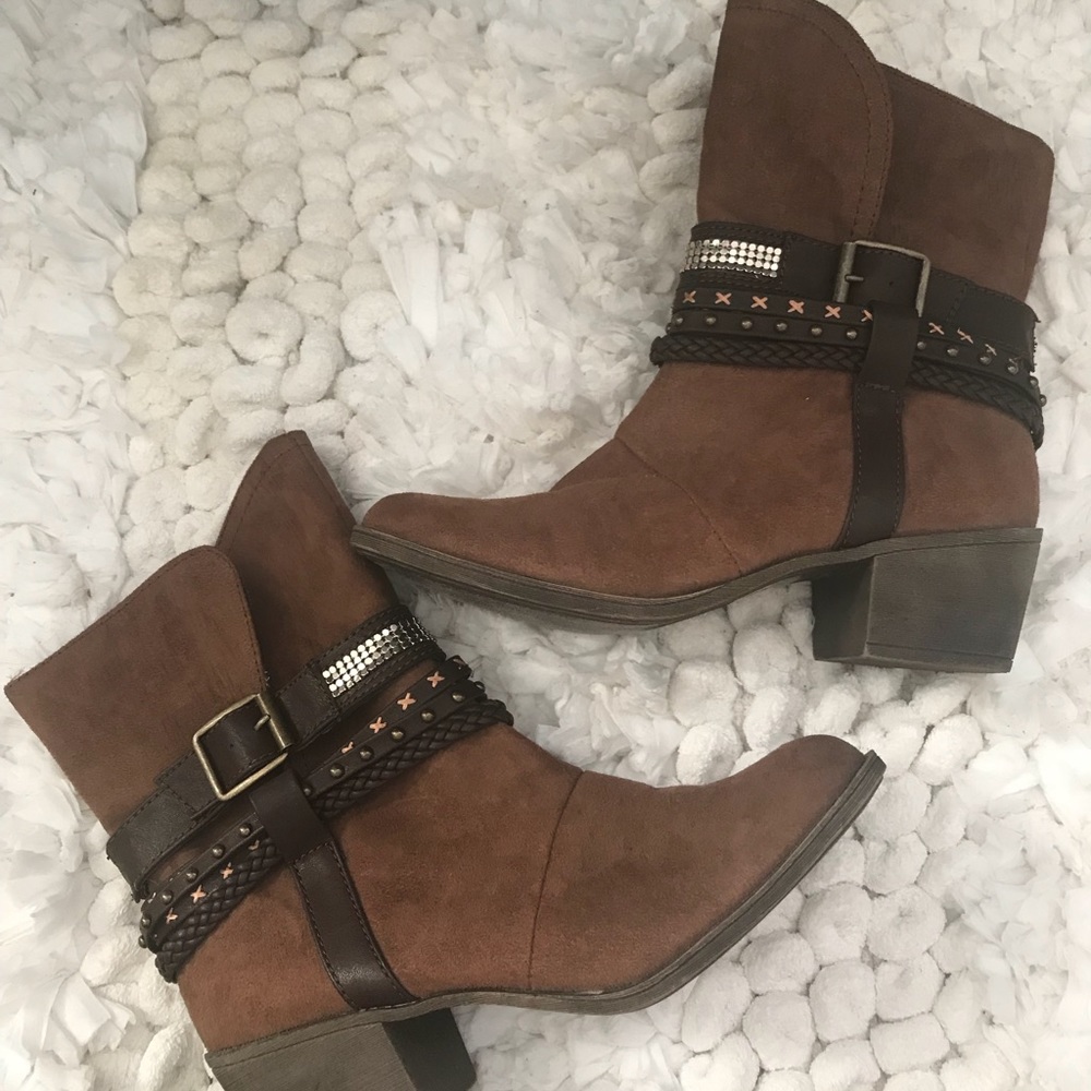 brown booties